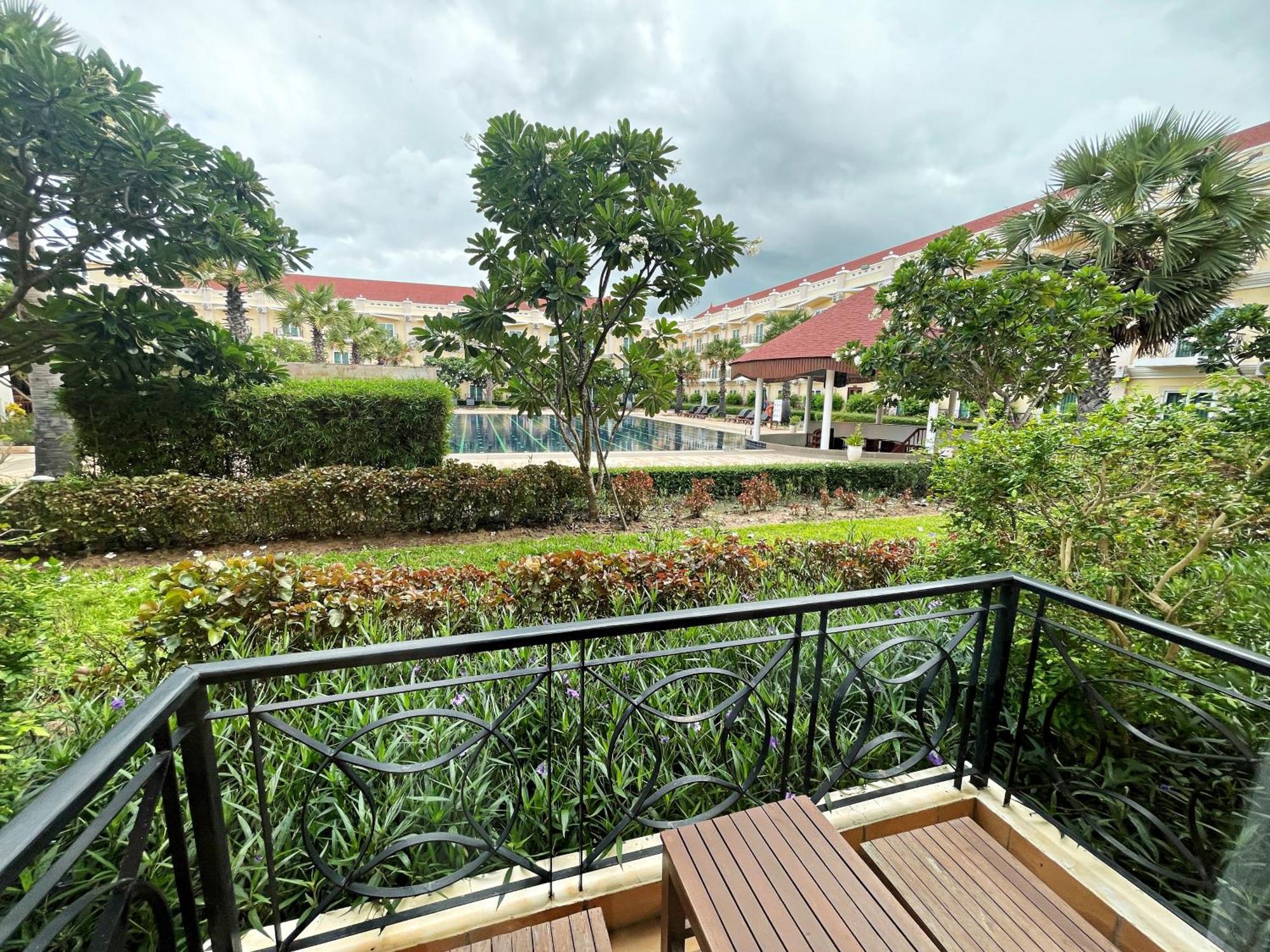 Sokha Palace Siem Reap Hotel Экстерьер фото